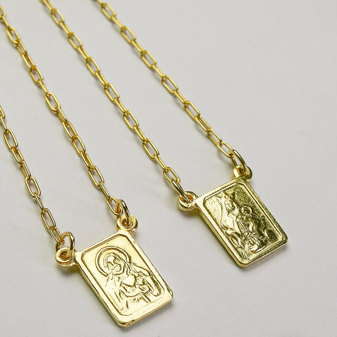 Sacred Heart Scapular Necklace - Yellow Gold