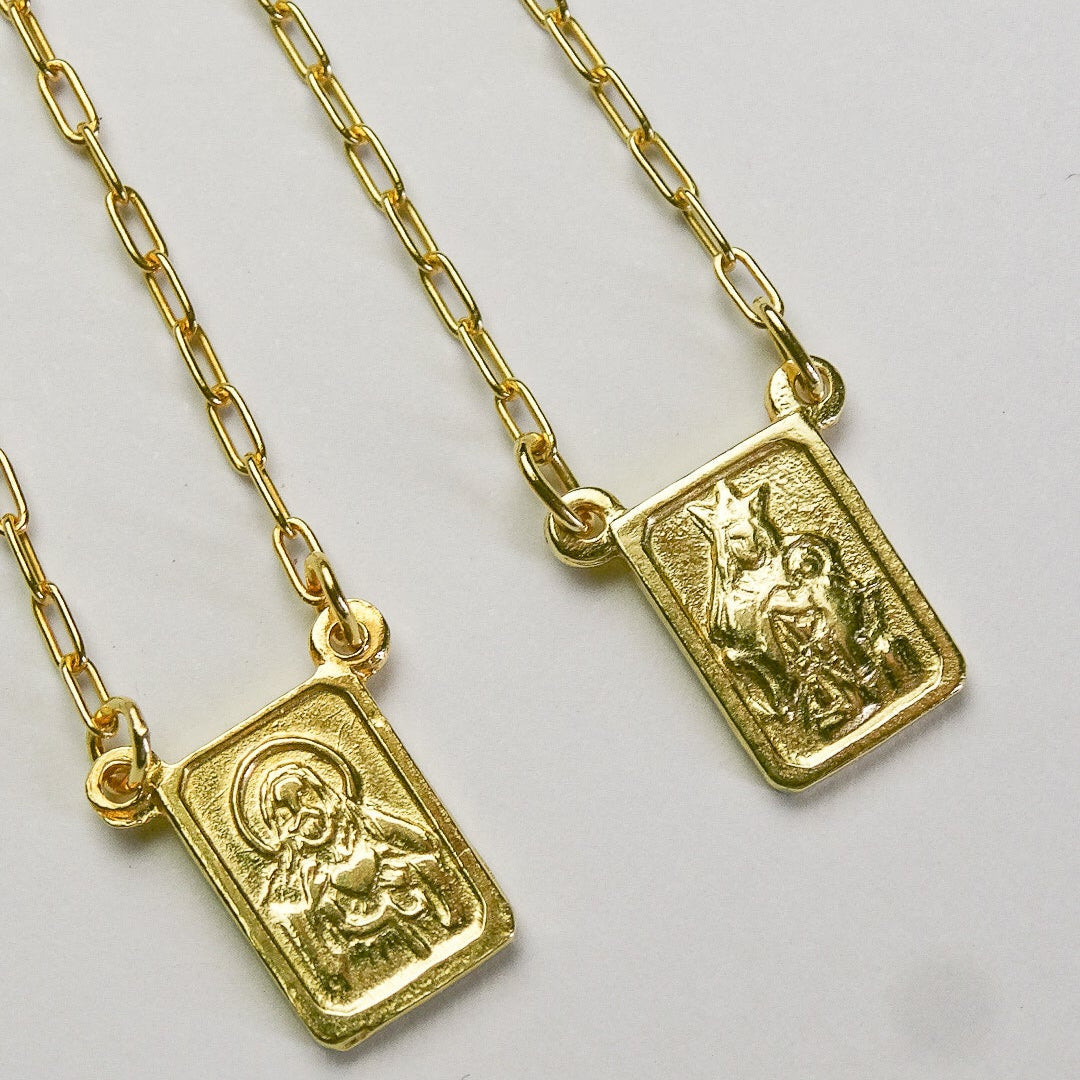 Sacred Heart Scapular Necklace - Yellow Gold