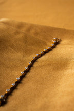 Riviera Knife-Edge Moissanite - 18k Gold